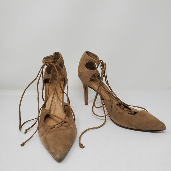 Banana Republic Nude lace up point toe heels 9.5 Excellent condition - Picture 1 of 8